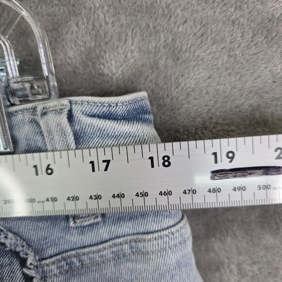 Womens Rue+ Blue Denim Shorts Distressed Heart Appliques Frayed Hem Hi Rise 16 - Picture 7 of 10